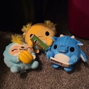 Hershey's and Banana Plush Toy Set